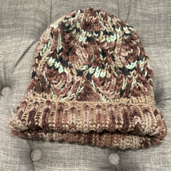Free People Accessories - Free People Hand Knit Cable Beanie